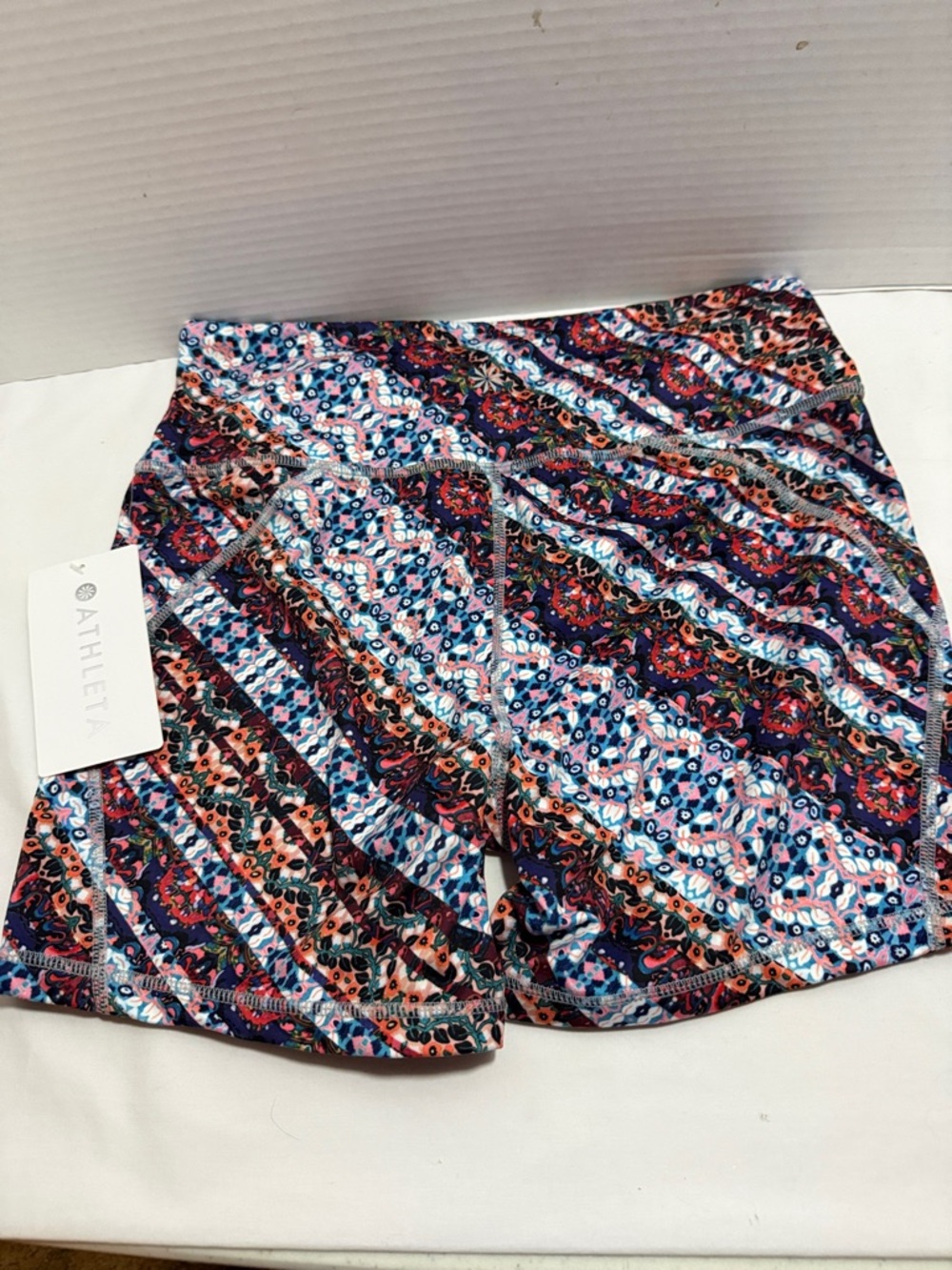 Athleta Multicolor Athletic Shorts – NWT – Size Medium